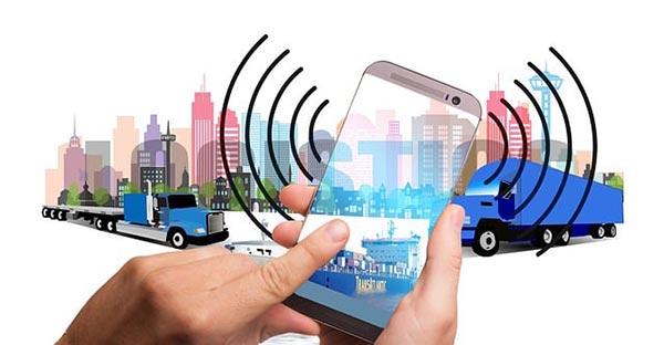 智慧冷鏈物流的運輸貨車(chē)與貨船